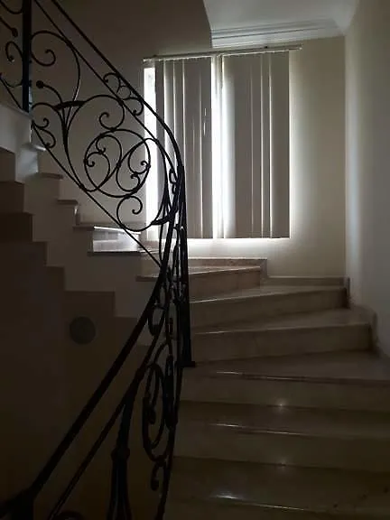 103 Angisa Street Guest House Batumi